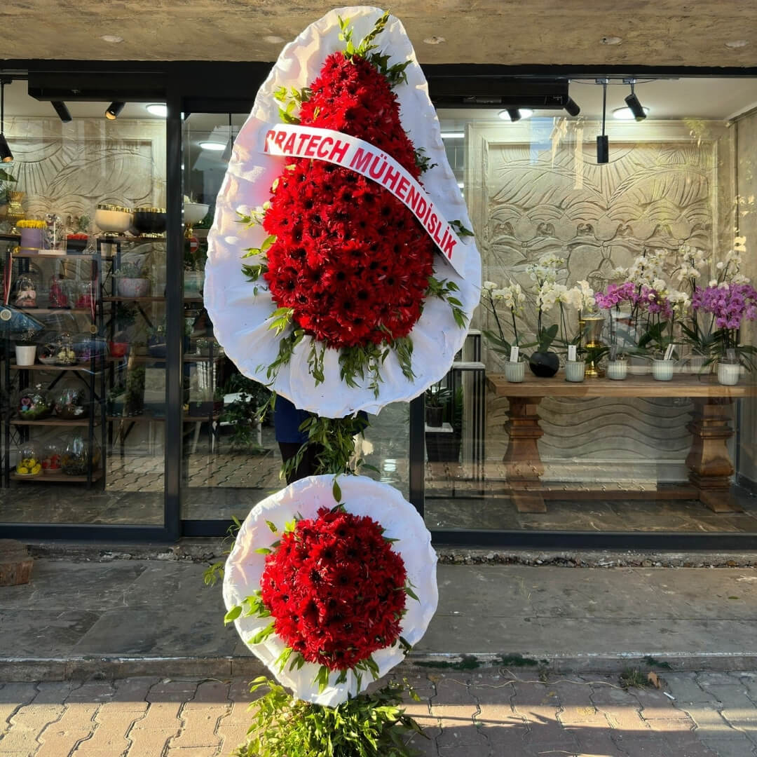 180 Adet Gerbera Ile Hazırlanmış Çif Göbek Açılış Düğün Çelengi